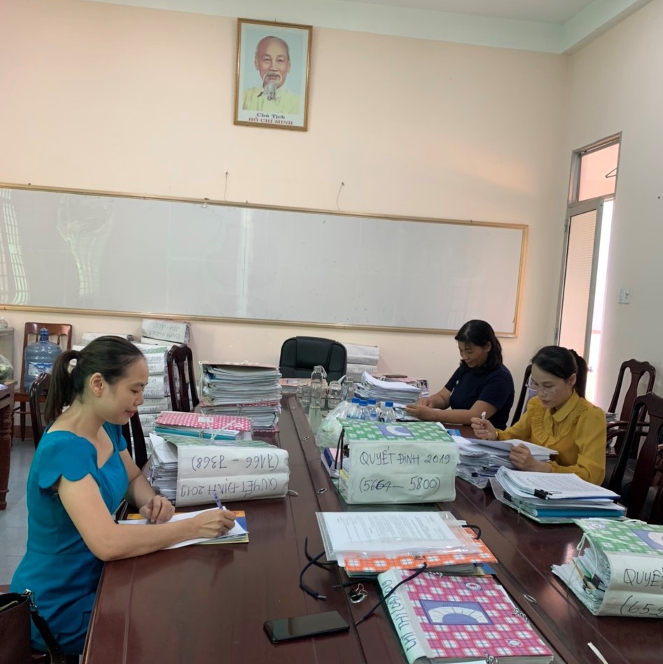 Công bố quyết định kiểm tra văn bản tại thành phố Quảng Ngãi