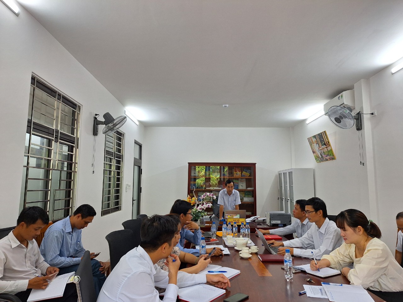 Chi bộ Trung tâm Trợ giúp pháp lý Nhà nước tỉnh Quảng Ngãi Tổ chức sinh hoạt chuyên đề Quý II năm 2024
