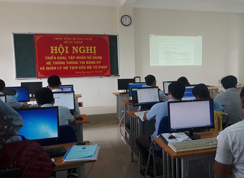 Sở Tư pháp tỉnh Quảng Ngãi tổ chức triển khai, tập huấn sử dụng Hệ thống thông tin đăng ký, quản lý hộ tịch của Bộ Tư pháp