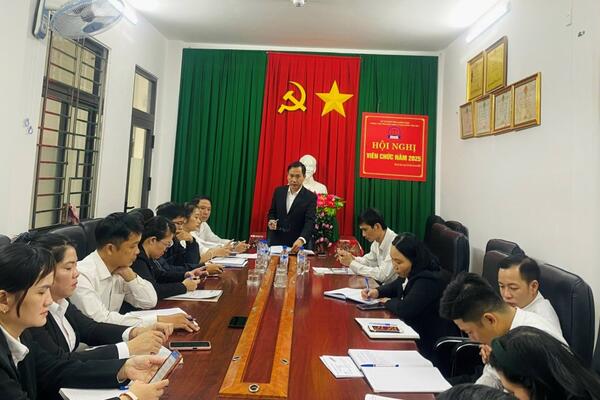 Hội nghị viên chức Trung tâm Trợ giúp pháp lý Nhà nước tỉnh số 1 năm 2025