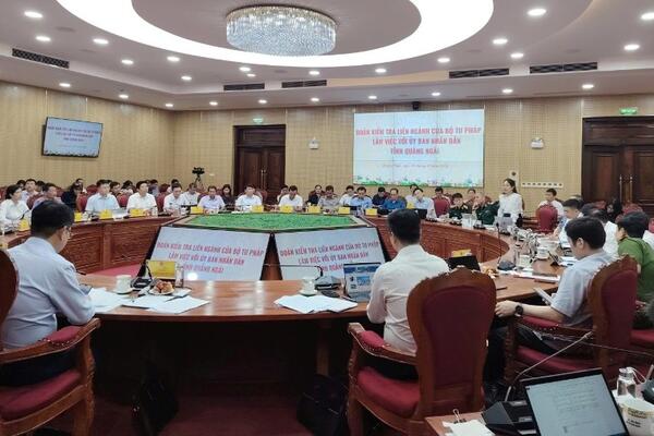 Đoàn công tác của Bộ Tư pháp kiểm tra công tác đăng ký biện pháp bảo đảm và công tác bồi thường nhà nước trên địa bàn tỉnh Quảng Ngãi